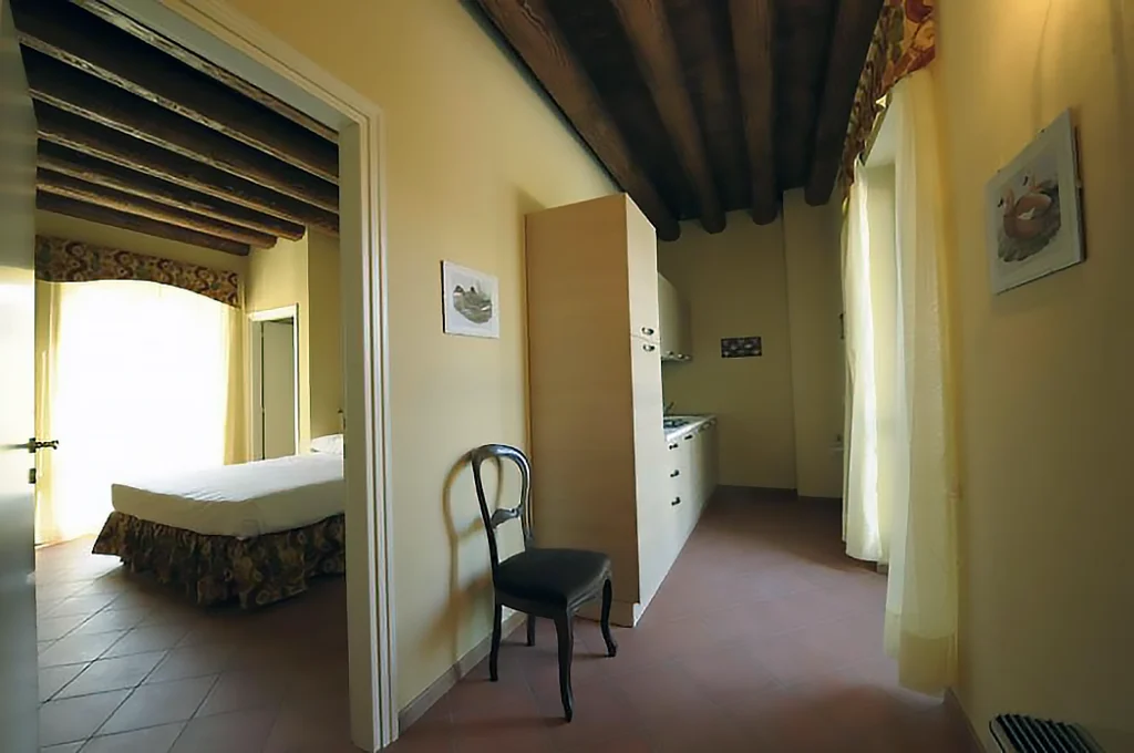 merengebied-corte-paradiso-appartement-quadrilocale-piano-terra-hal-en-slaapkamer-034-casamia