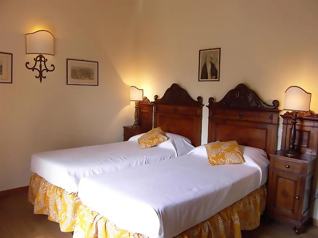 merengebied-corte-paradiso-appartement-trilocale-primo-piano-slaapkamer-met-tweepersoonsbed-018-casamia