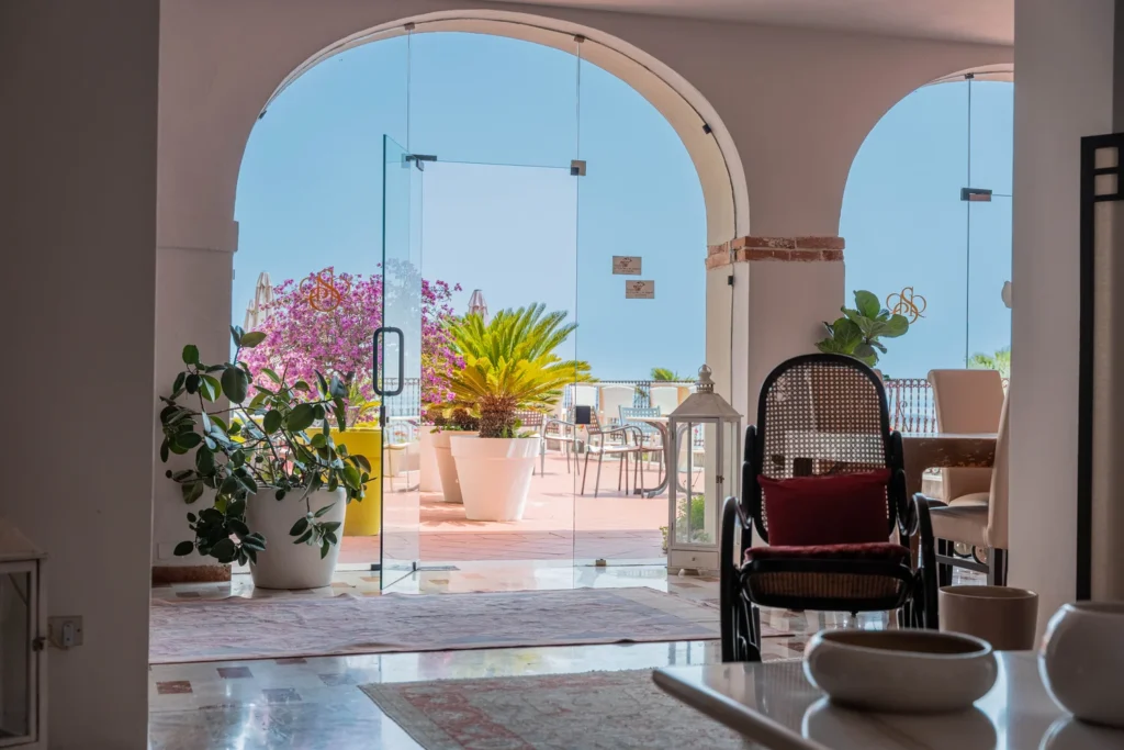 Merengebied san rocco relais entree