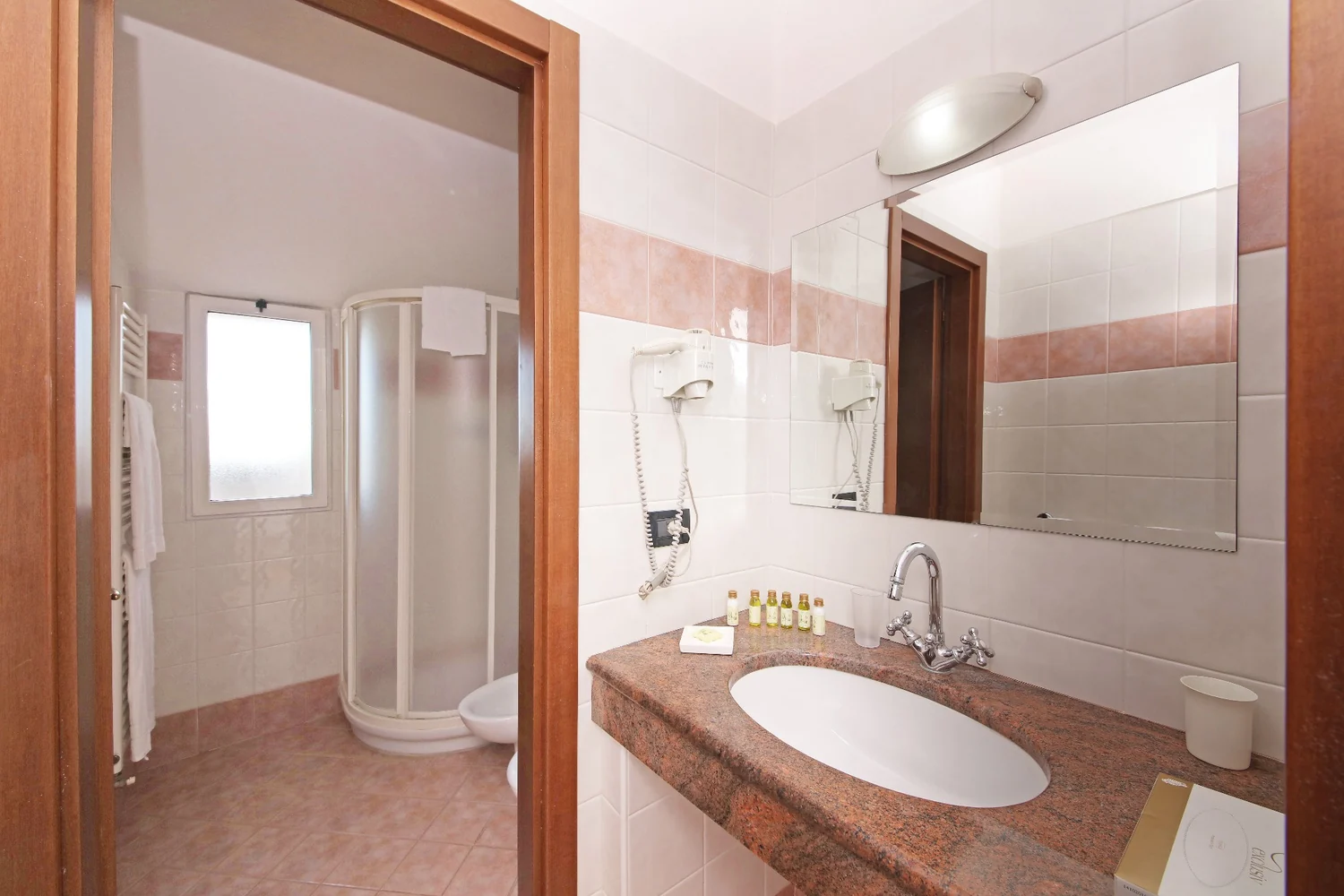 merengebied-san-rocco-relais-familiesuites-badkamer-62-casamia