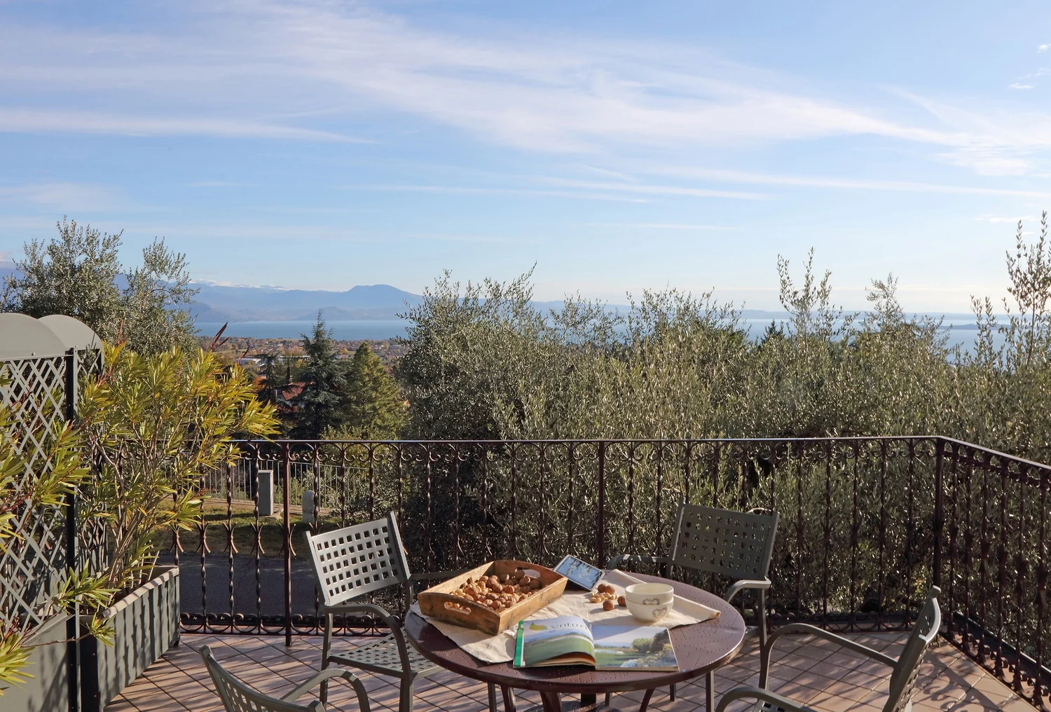merengebied-san-rocco-relais-familiesuites-terras-uitzicht-45-casamia
