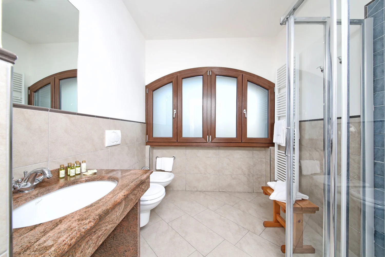 merengebied-san-rocco-relais-suites-met-kitchenette-badkamer-25-casamia