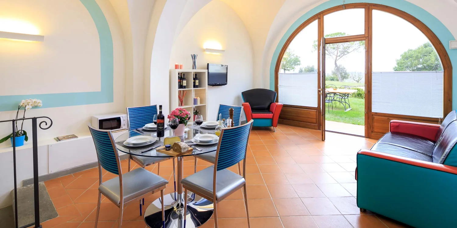 noord-toscane-agriturismo-streda-appartement-clarinetto-woonkeuken-panorama-102-casamia