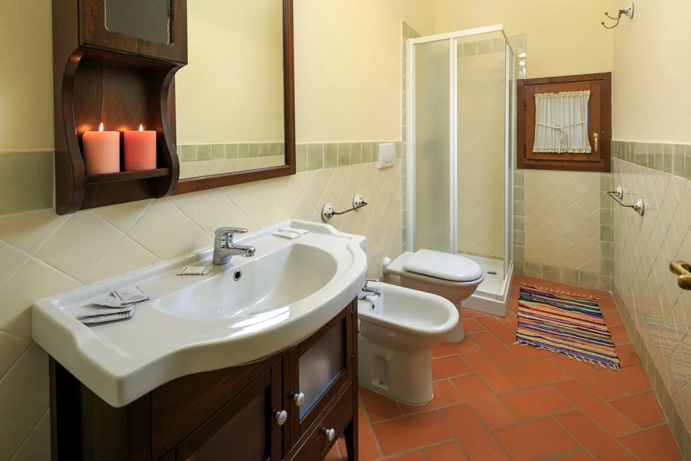 noord-toscane-agriturismo-streda-appartement-merlot-badkamer-129-casamia