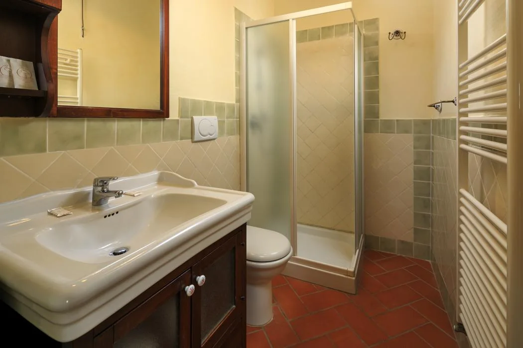 noord-toscane-agriturismo-streda-appartement-sangiovese-badkamer-113-casamia