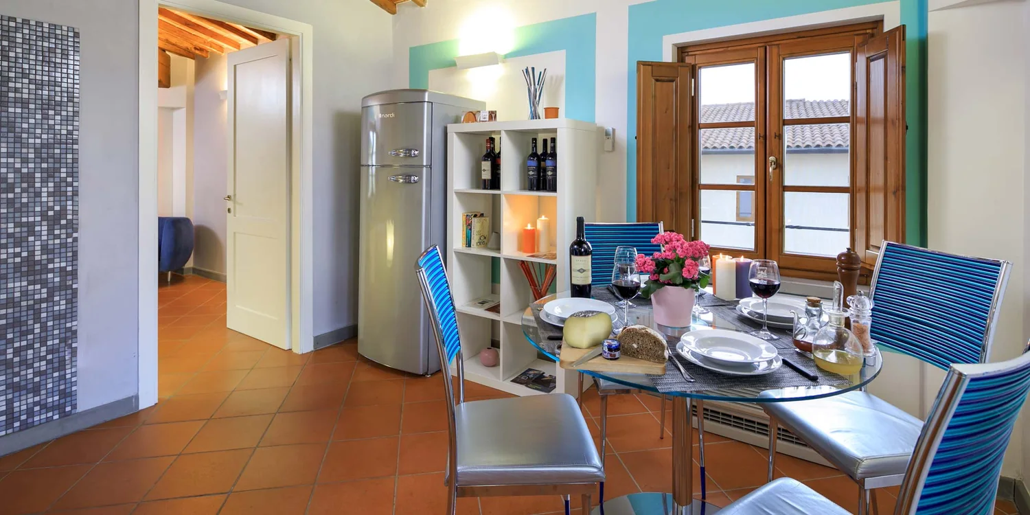 noord-toscane-agriturismo-streda-appartement-tromba-woonkeuken-panorama-084-casamia