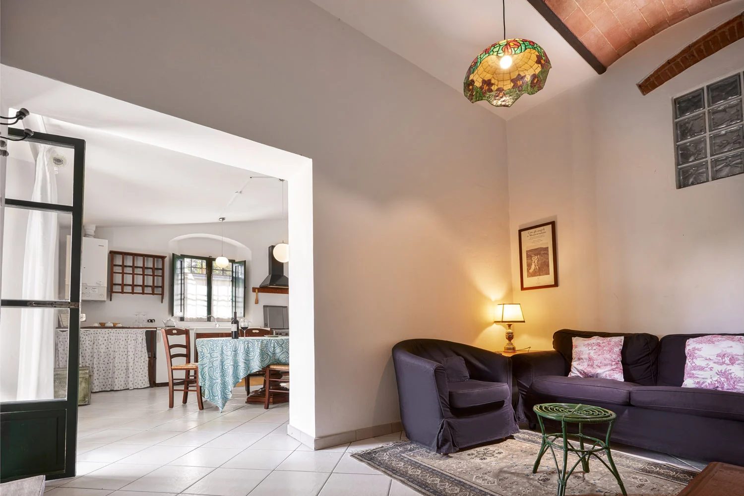 noord-toscane-tenuta-san-vito-bellosguardo-woonkamer-53-casamia