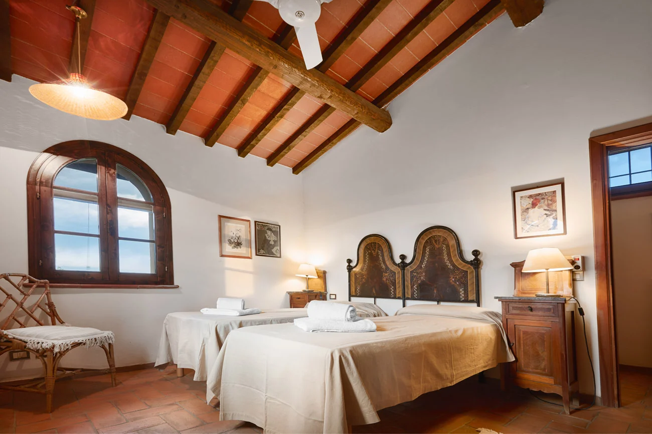 noord-toscane-tenuta-san-vito-le-righe-slaapkamer-26-casamia