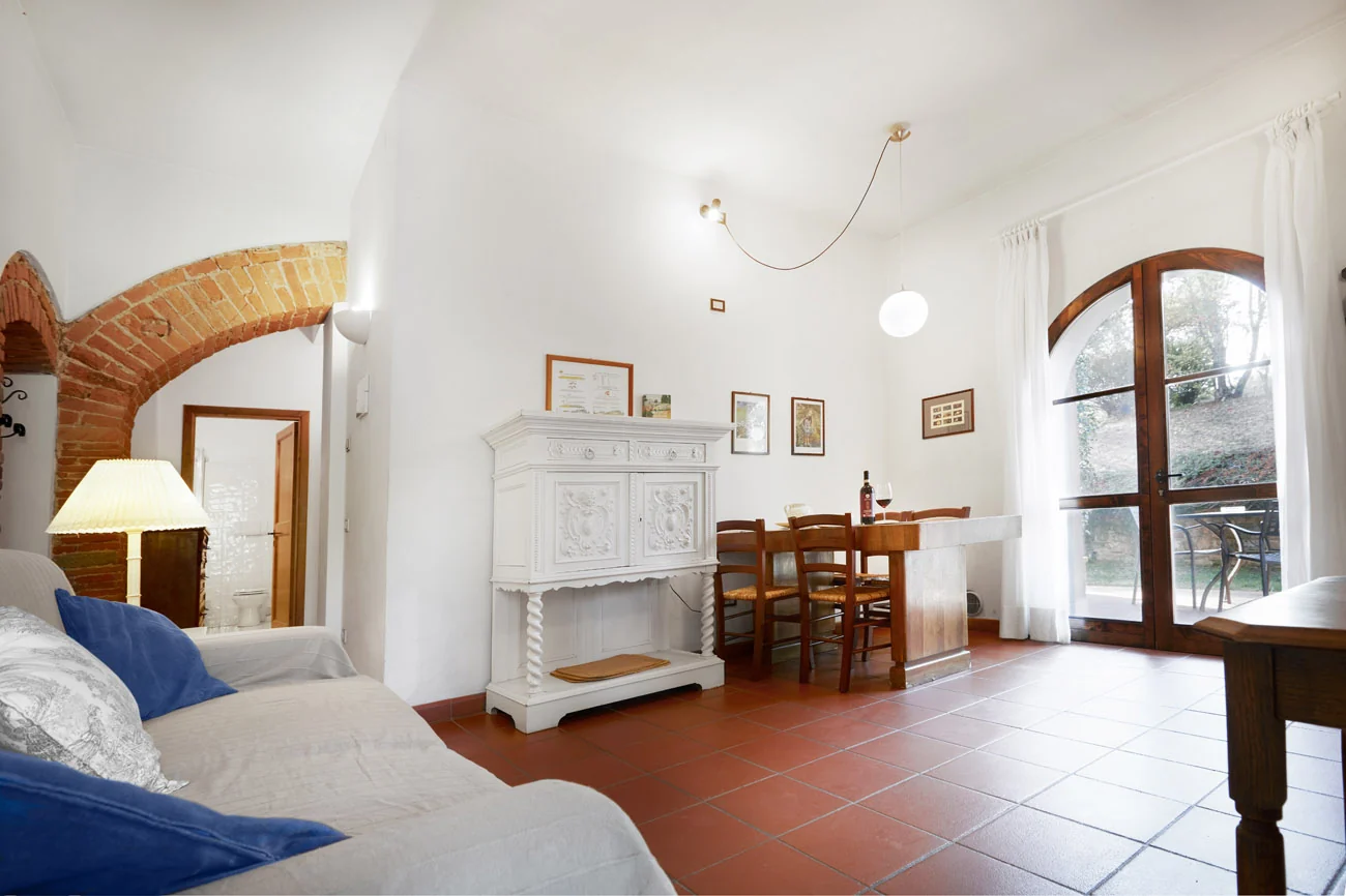noord-toscane-tenuta-san-vito-trifoglio-woonkamer-36-casamia