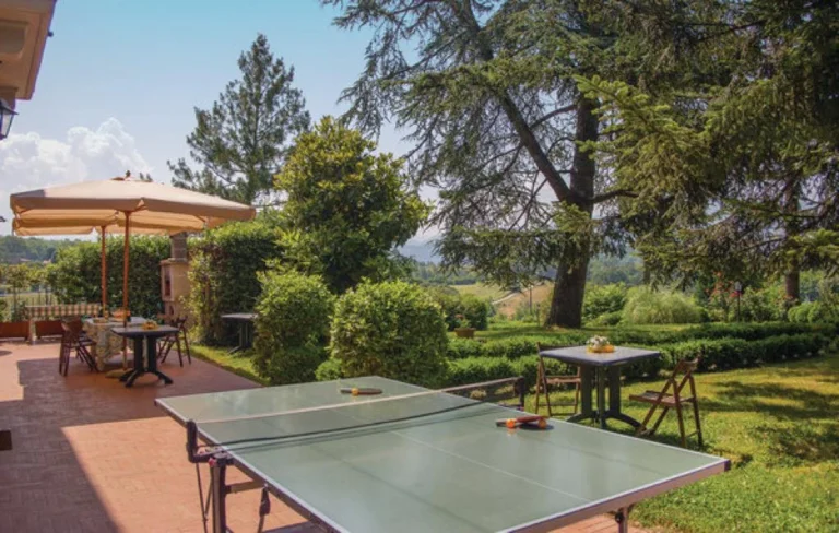 Noord toscane villa il villino terras tafeltennis