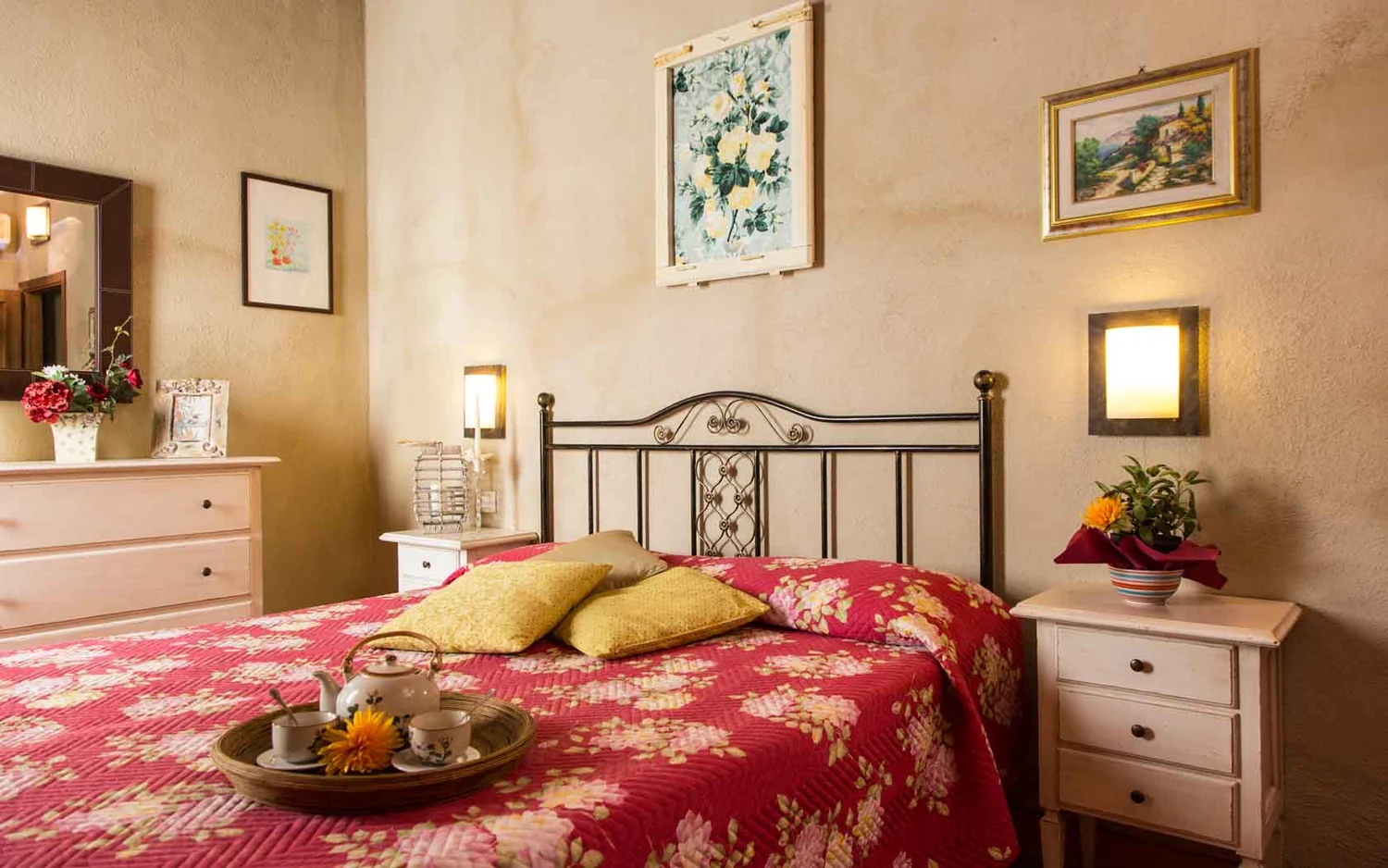 toscaanse-kust-agriturismo-il-frutteto-lampone-slaapkamer-overzicht-093-casamia