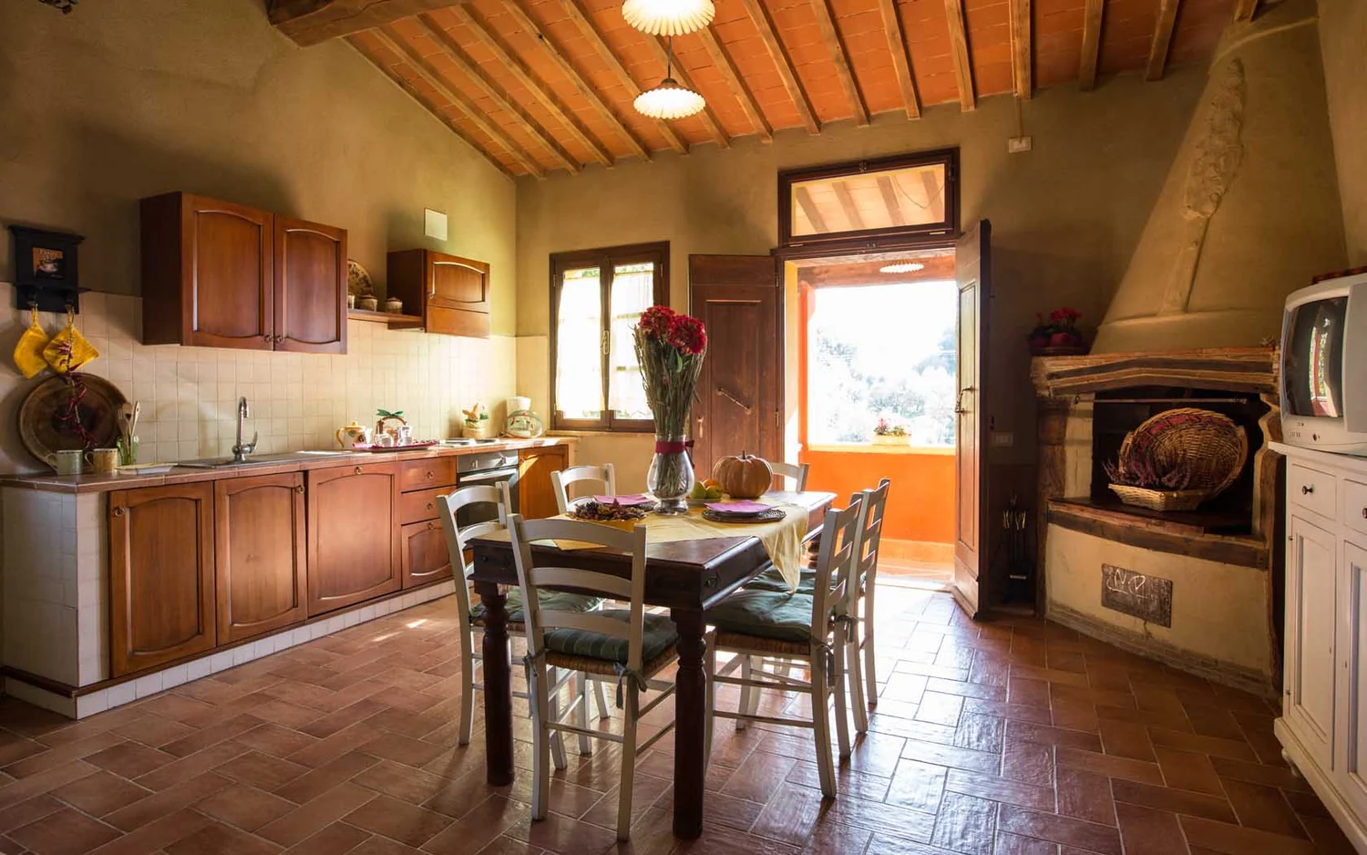 toscaanse-kust-agriturismo-il-frutteto-nespola-keuken-146-casamia