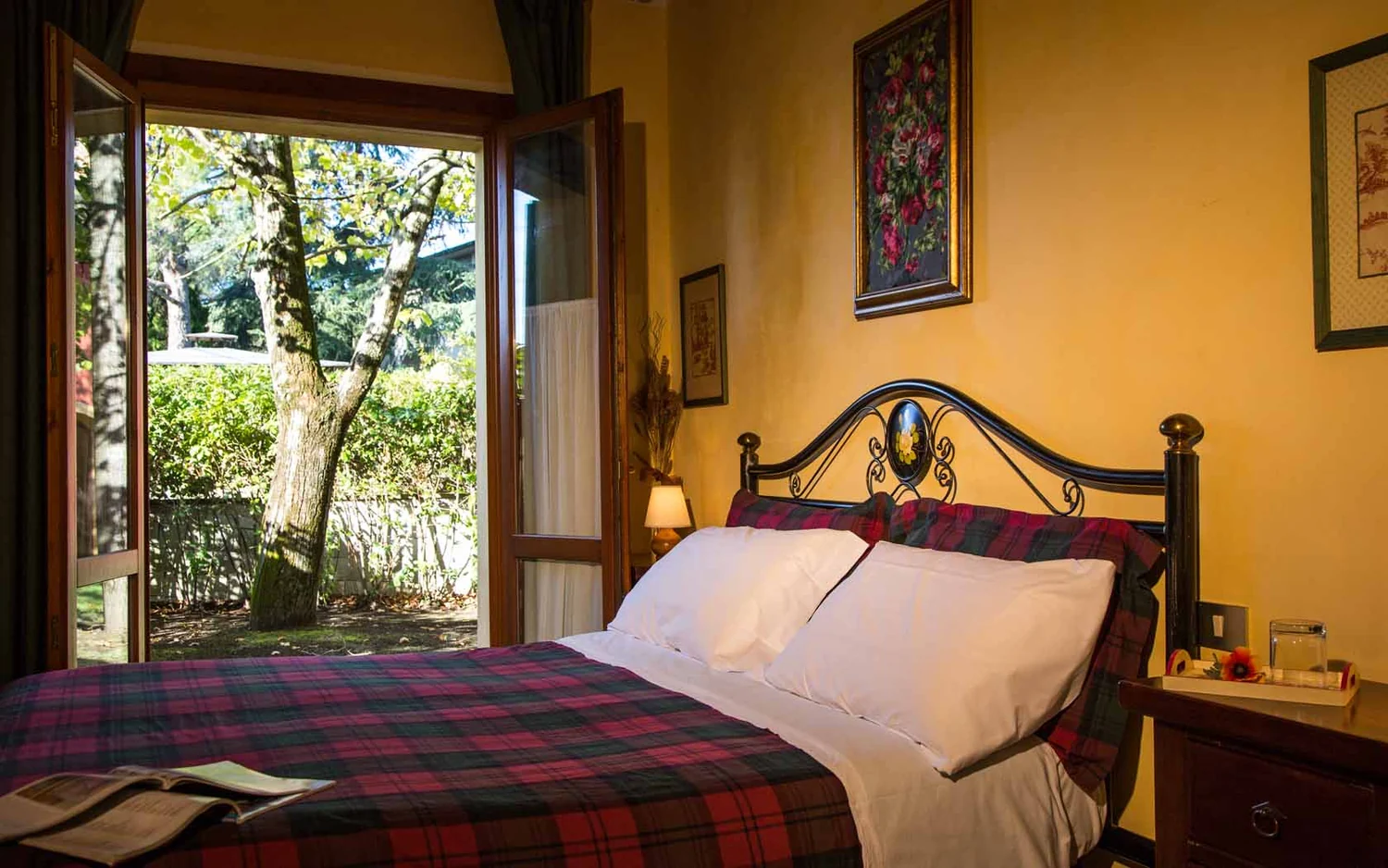 toscaanse-kust-agriturismo-il-frutteto-uva-slaapkamer-tuin-184-casamia