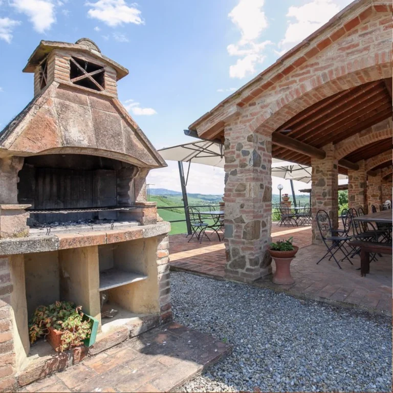 Toscane il gattero buitenbarbecue bij overdekt terras