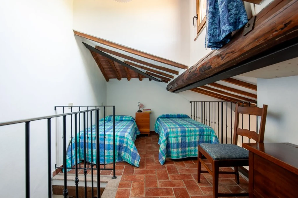 toscane-il-gattero-lavanda-twee-eenpersoonsbedden-op-de-vide-casamia
