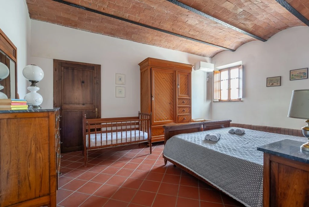 toscane-il-gattero-rosa-slaapkamer-met-extra-bed-casamia