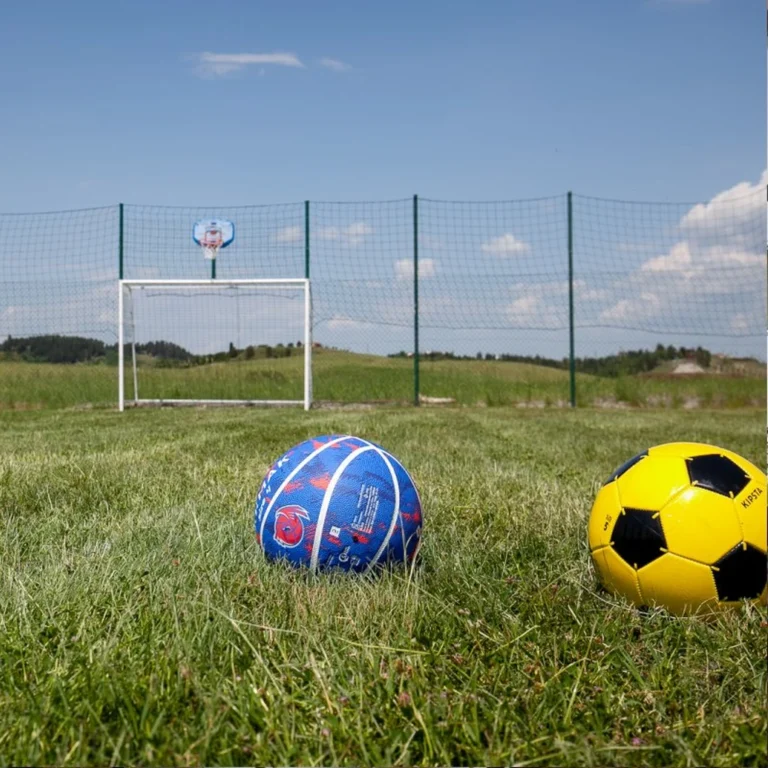 Toscane il gattero voetballen op het sportveld