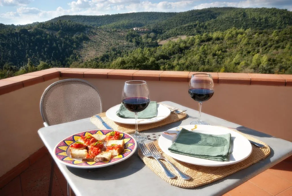 Umbrie forte sorgnano appartement il belvedere balkon ontbijt